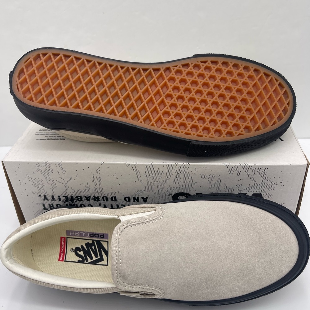 Vans Men's Skate Slip-On
Tan/Black Sneakers
VN0A2Z31Y59
Beige Slip-On Sneakers - Picture 13 of 16
